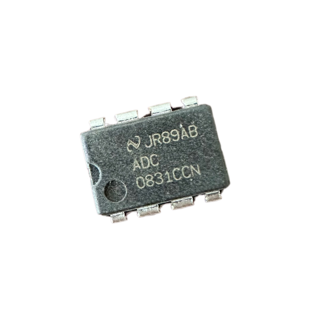  آی سی ADC0831CCN-2
