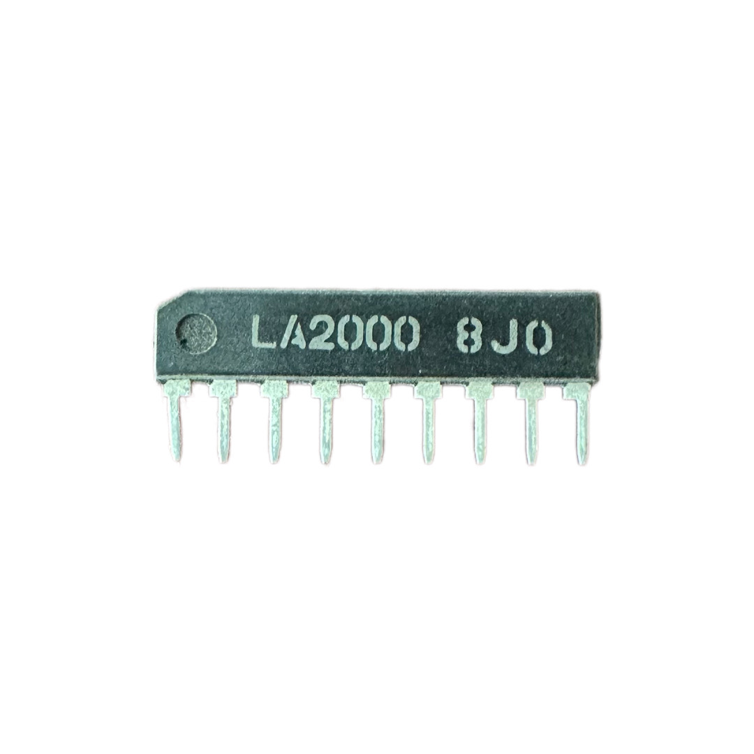  آی سی LA2000-2