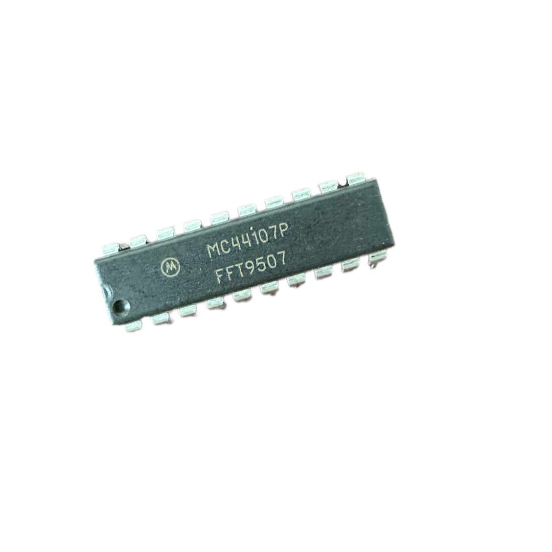  آی سی MC44107P-2