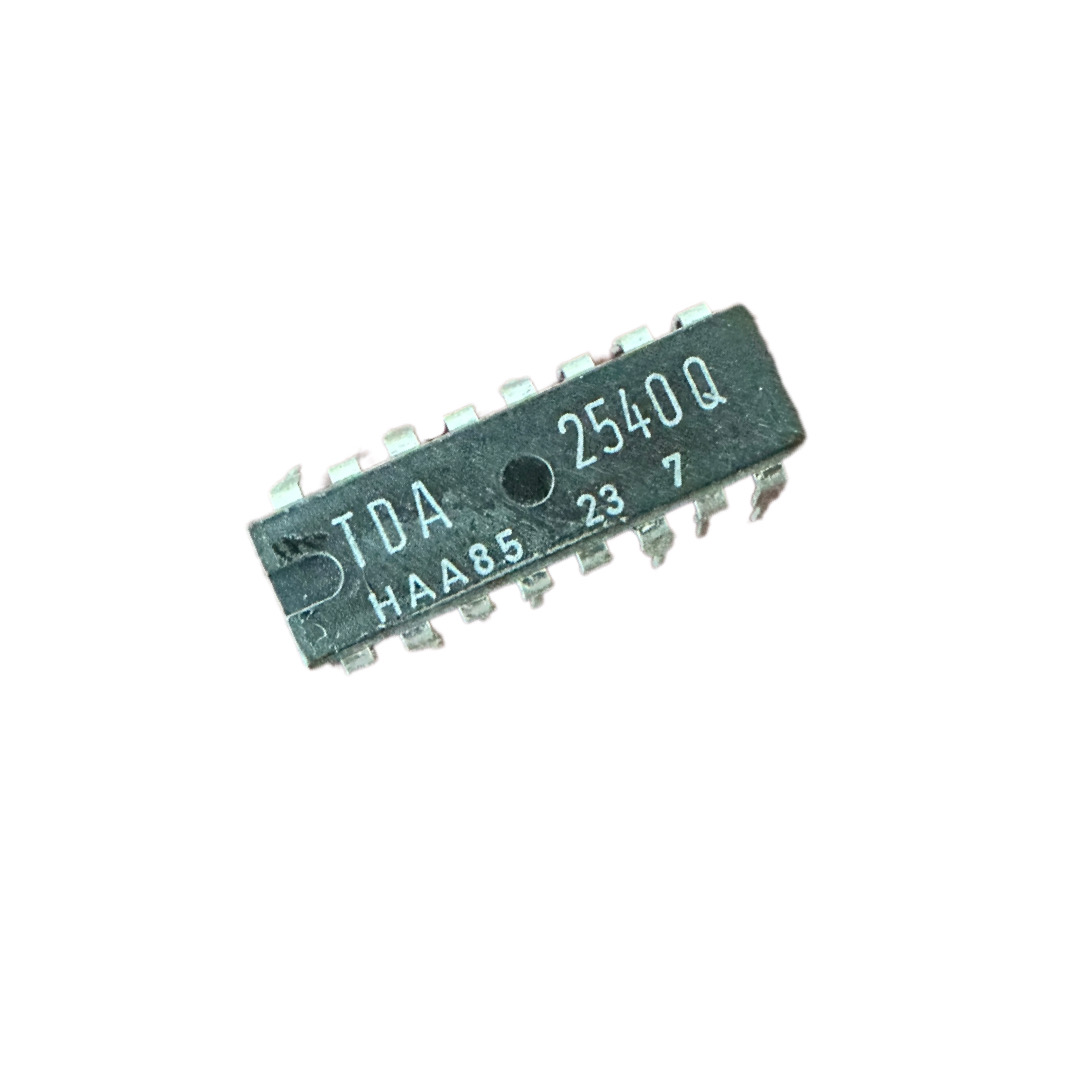  آی سی TDA2540Q-2