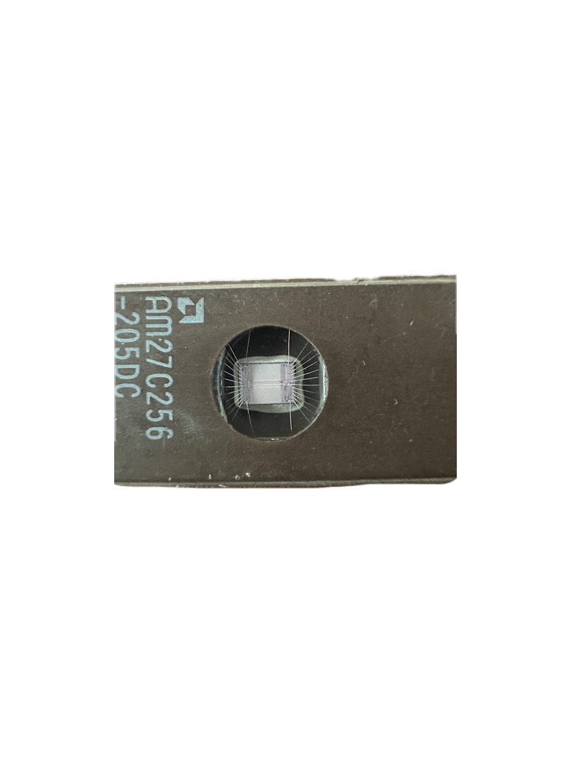  آی سی AM27C256-200DC-3