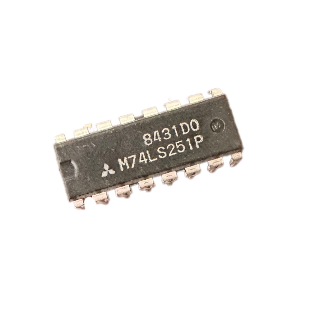  آی سی M74LS251P-2